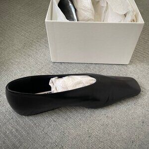 Jil Sander black leather ballet flats
